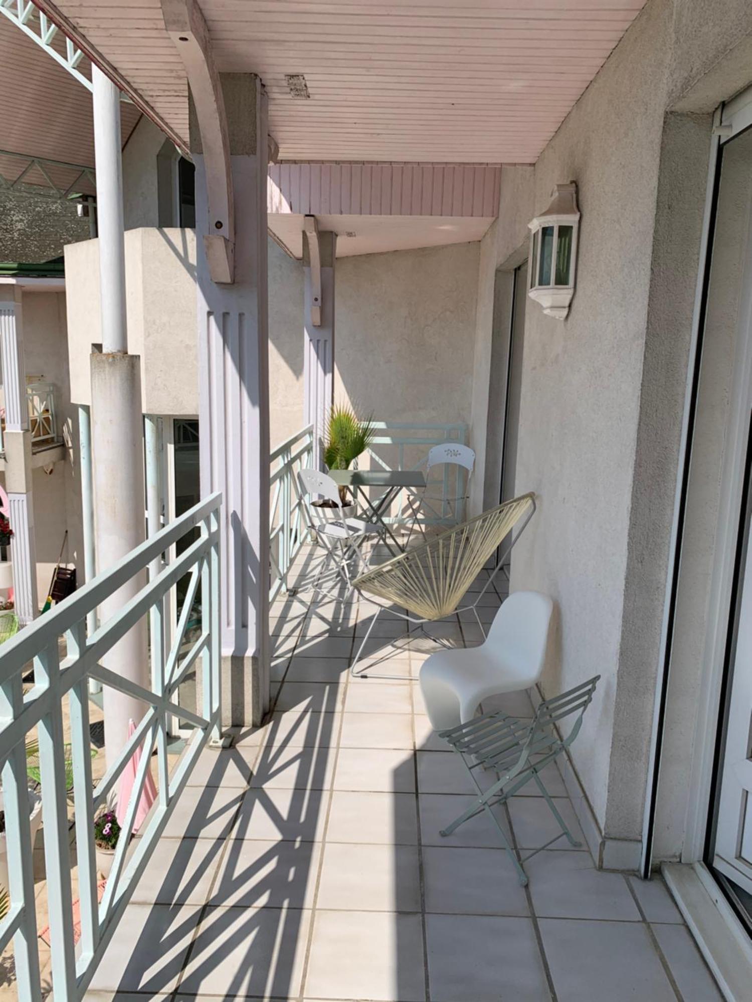 Casabina Appartement Entre Disney Et Paris Chelles  Ruang foto